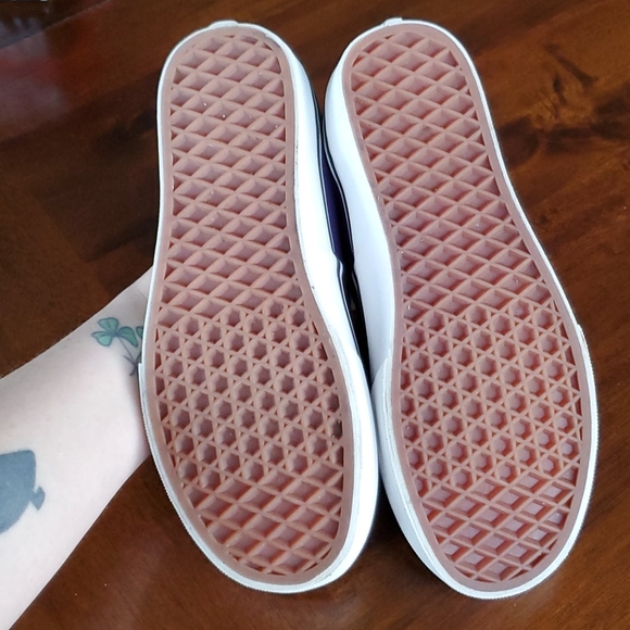 Vans Authentic Black and Purple Ws 5 - Picture 4 of 4